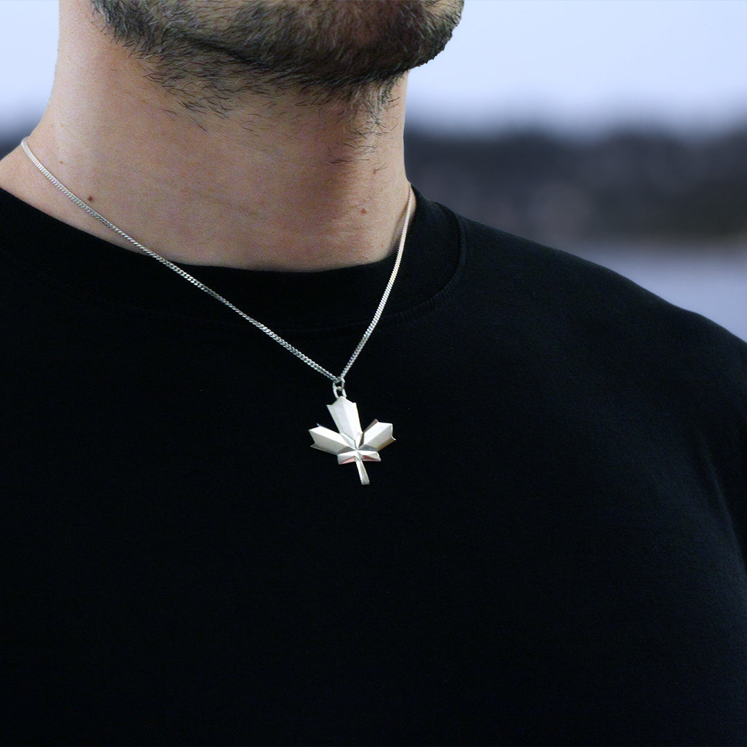Maple Leaf II Pendant